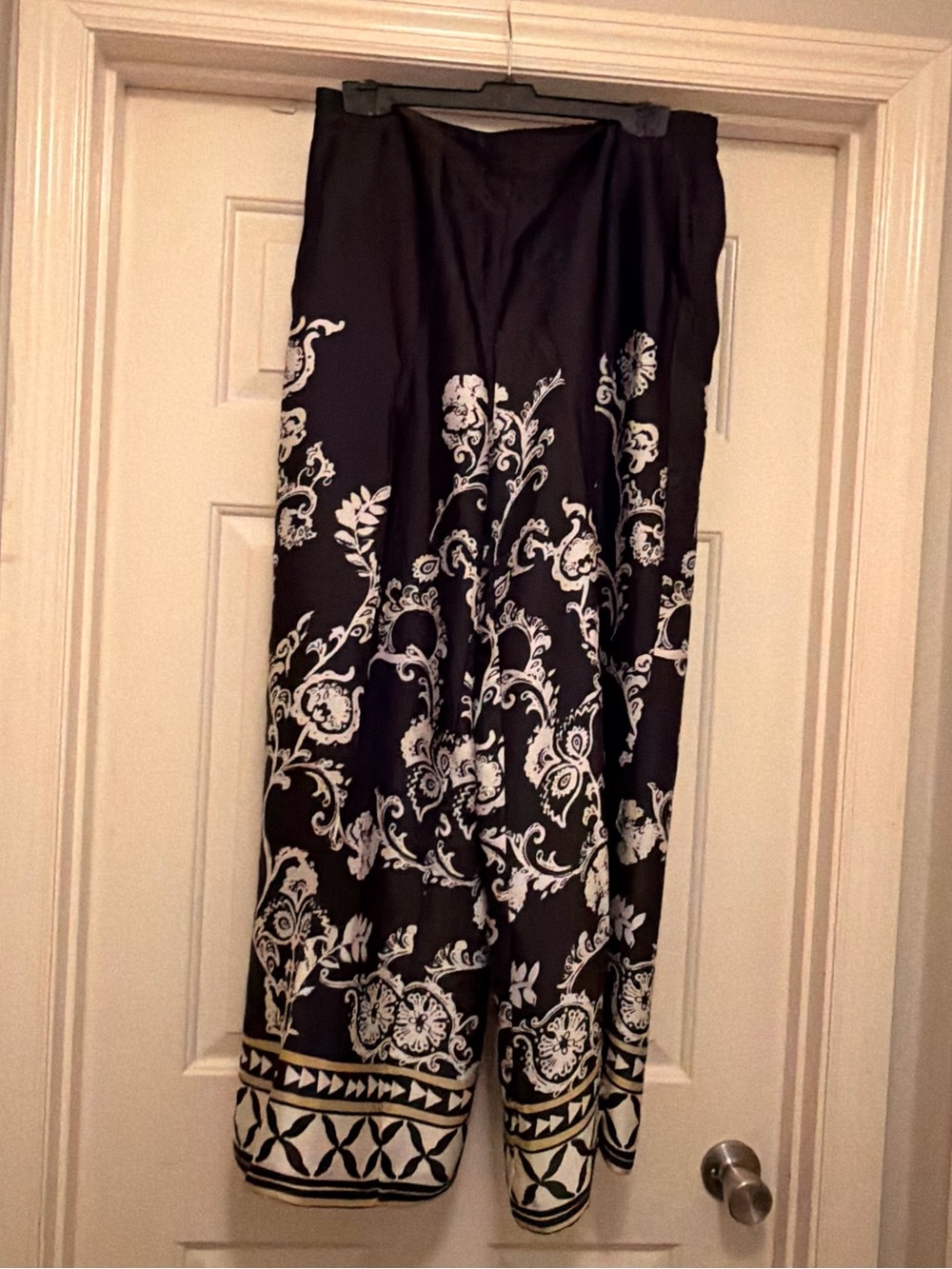 Philosophy Black and White Wide-Leg Palazzo Pants with Border Print